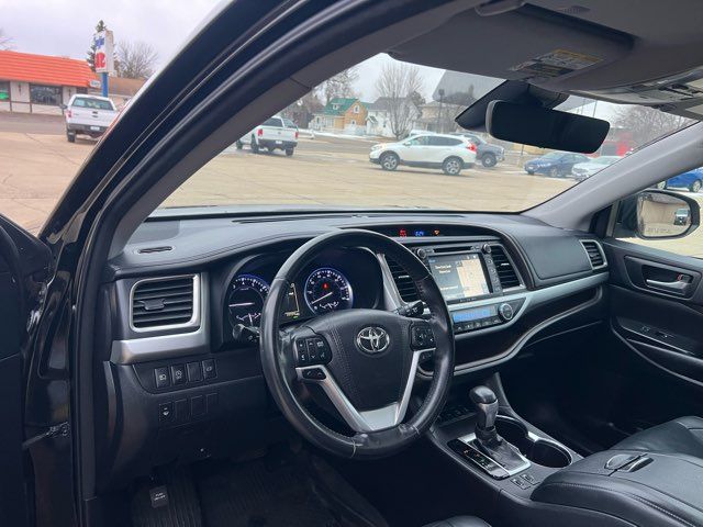 2018 Toyota Highlander XLE | Dickinson, ND | Heiser Motors 2018 Toyota Highlander XLE | Dickinson, ND | Heiser Motors