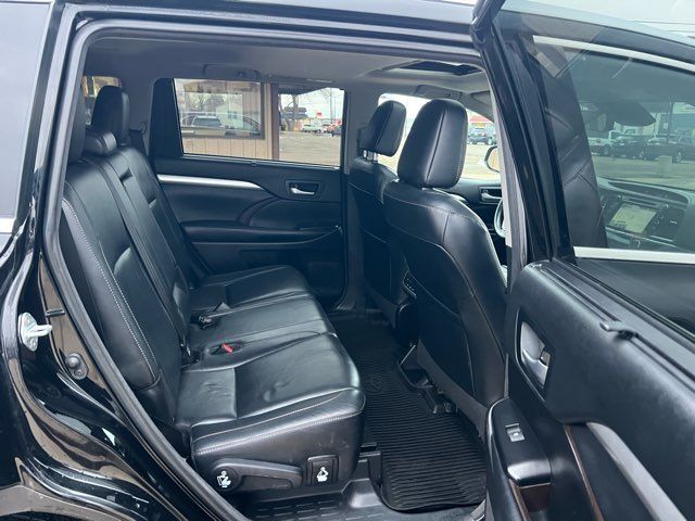 2018 Toyota Highlander XLE | Dickinson, ND | Heiser Motors