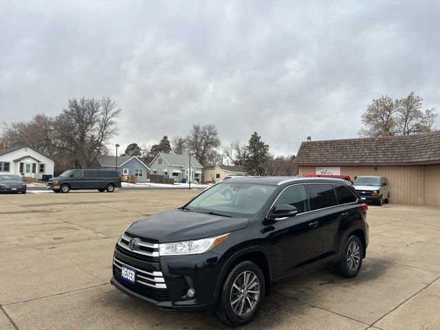 2018 Toyota Highlander XLE | Dickinson, ND | Heiser Motors 2018 Toyota Highlander XLE | Dickinson, ND | Heiser Motors