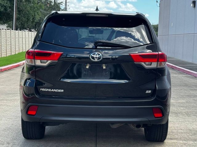 2018 Toyota Highlander SE 4dr SUV | Houston, TX | Houston Auto Credit 2018 Toyota Highlander SE 4dr SUV | Houston, TX | Houston Auto Credit