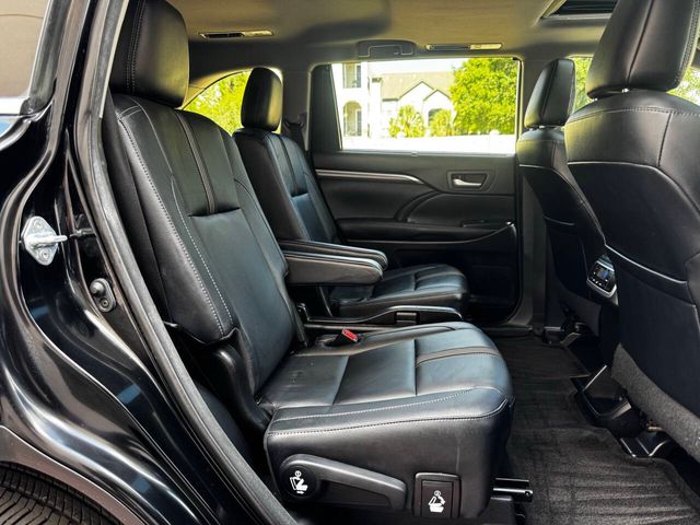 2018 Toyota Highlander SE 4dr SUV | Houston, TX | Houston Auto Credit 2018 Toyota Highlander SE 4dr SUV | Houston, TX | Houston Auto Credit