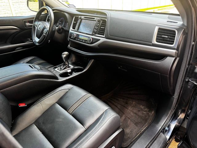 2018 Toyota Highlander SE 4dr SUV | Houston, TX | Houston Auto Credit 2018 Toyota Highlander SE 4dr SUV | Houston, TX | Houston Auto Credit