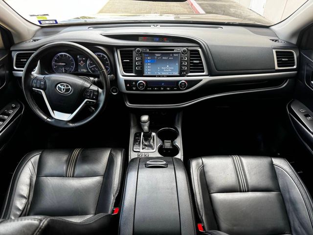 2018 Toyota Highlander SE 4dr SUV | Houston, TX | Houston Auto Credit 2018 Toyota Highlander SE 4dr SUV | Houston, TX | Houston Auto Credit