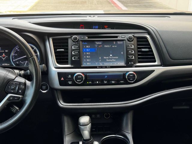 2018 Toyota Highlander SE 4dr SUV | Houston, TX | Houston Auto Credit 2018 Toyota Highlander SE 4dr SUV | Houston, TX | Houston Auto Credit