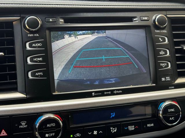 2018 Toyota Highlander SE 4dr SUV | Houston, TX | Houston Auto Credit 2018 Toyota Highlander SE 4dr SUV | Houston, TX | Houston Auto Credit