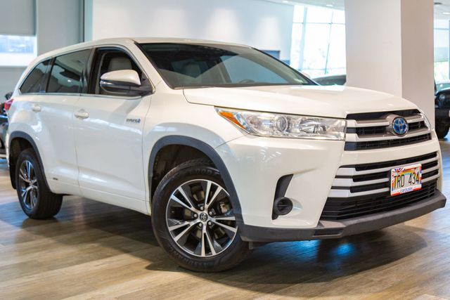 2018 Toyota Highlander Hybrid 3rd row LE | Honolulu, HI | Autosource Hawaii 