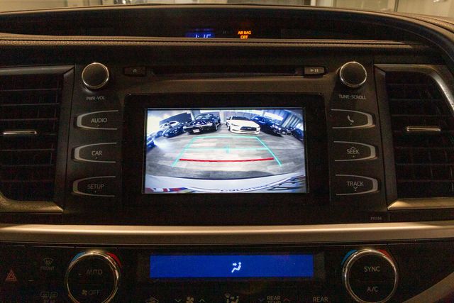 2018 Toyota Highlander Hybrid 3rd row LE