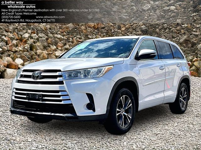 2018 Toyota Highlander LE | Naugatuck, Connecticut | A Better Way Wholesale Autos-CT
