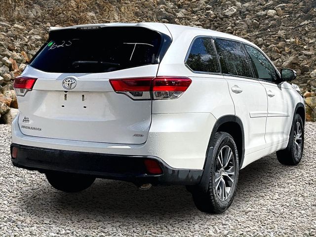 2018 Toyota Highlander LE