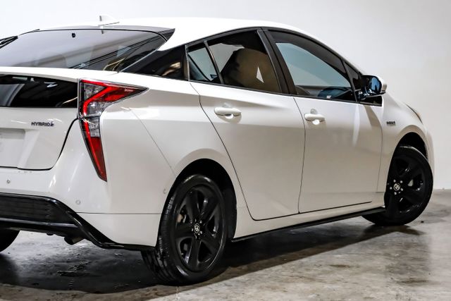 2018 Toyota Prius Three Touring