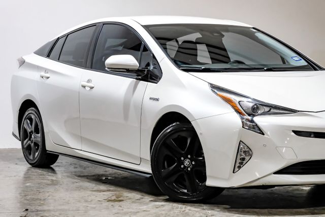 2018 Toyota Prius Three Touring