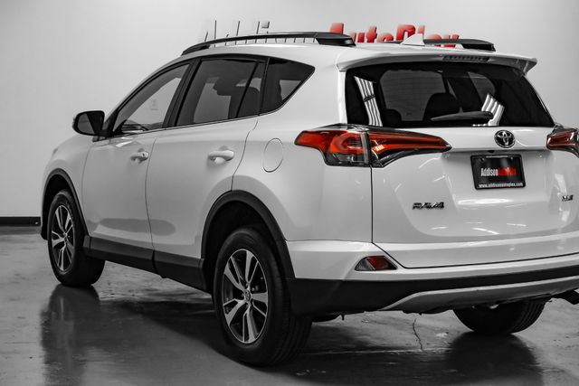 2018 Toyota RAV4 XLE | Addison, TX | Addison Autoplex