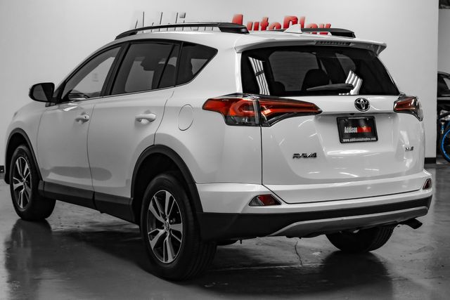 2018 Toyota RAV4 XLE | Addison, TX | Addison Autoplex