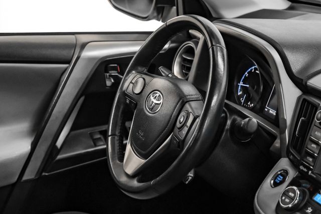 2018 Toyota RAV4 XLE | Addison, TX | Addison Autoplex