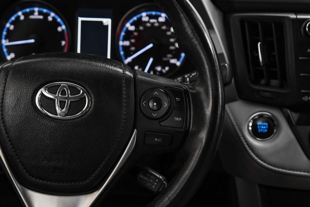 2018 Toyota RAV4 XLE | Addison, TX | Addison Autoplex