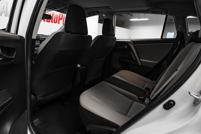 2018 Toyota RAV4 XLE | Addison, TX | Addison Autoplex