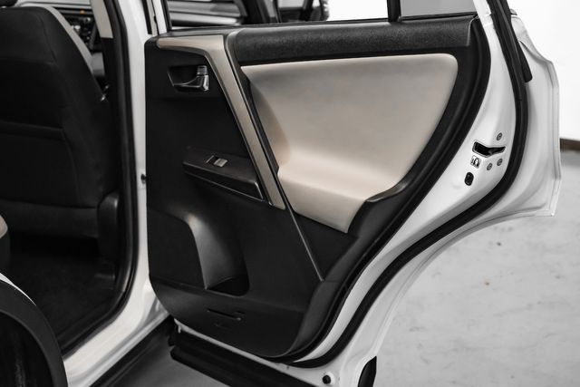 2018 Toyota RAV4 XLE | Addison, TX | Addison Autoplex