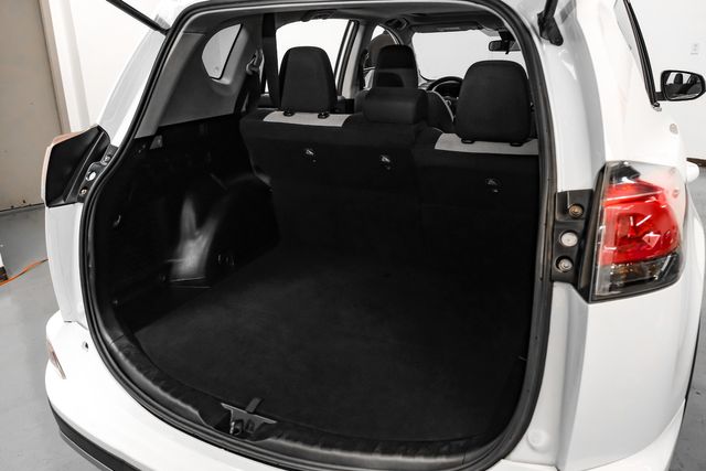 2018 Toyota RAV4 XLE | Addison, TX | Addison Autoplex