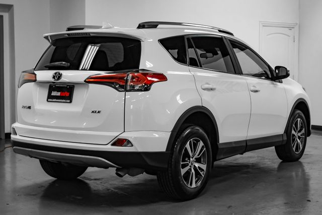2018 Toyota RAV4 XLE | Addison, TX | Addison Autoplex