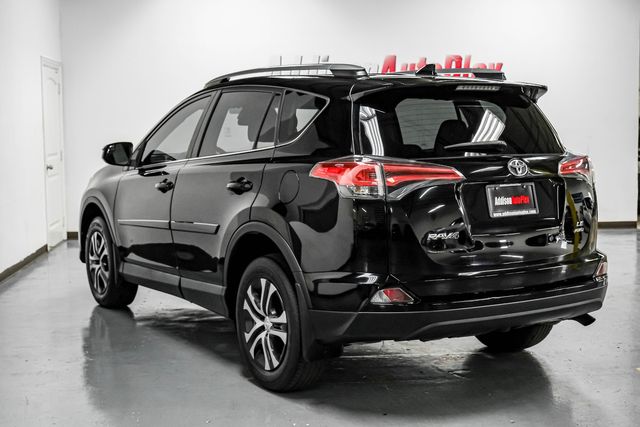 2018 Toyota RAV4 LE | Addison, TX | Addison Autoplex 2018 Toyota RAV4 LE | Addison, TX | Addison Autoplex