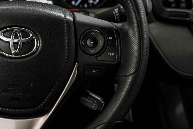 2018 Toyota RAV4 LE | Addison, TX | Addison Autoplex