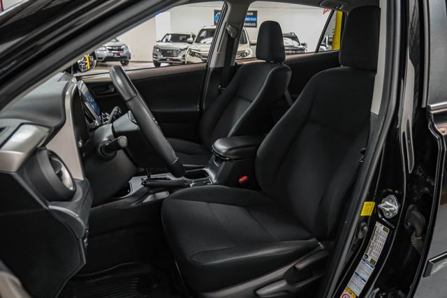 2018 Toyota RAV4 LE | Addison, TX | Addison Autoplex 2018 Toyota RAV4 LE | Addison, TX | Addison Autoplex