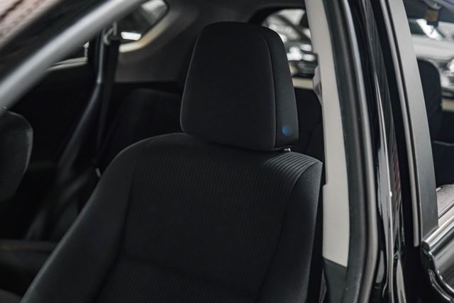 2018 Toyota RAV4 LE | Addison, TX | Addison Autoplex 2018 Toyota RAV4 LE | Addison, TX | Addison Autoplex
