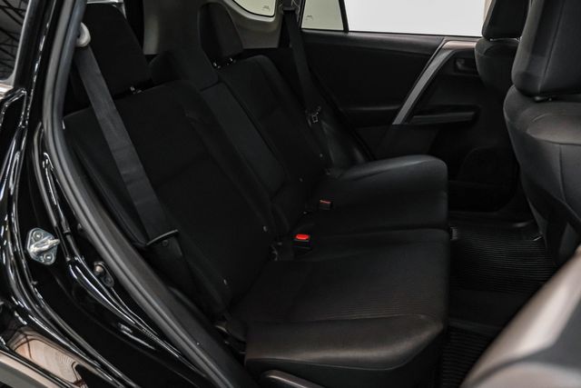 2018 Toyota RAV4 LE | Addison, TX | Addison Autoplex 2018 Toyota RAV4 LE | Addison, TX | Addison Autoplex
