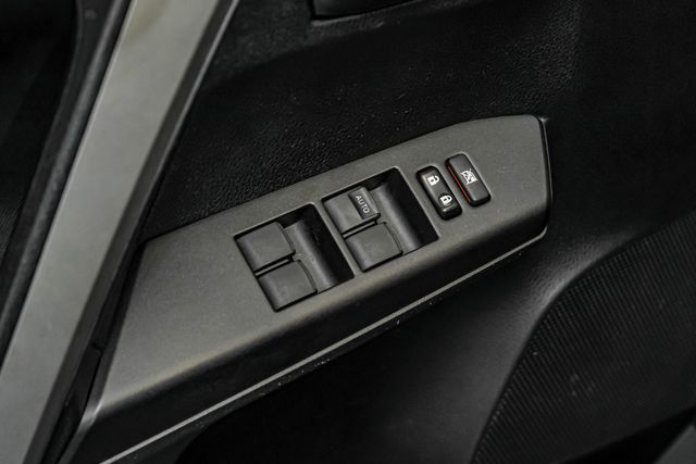 2018 Toyota RAV4 LE | Addison, TX | Addison Autoplex 2018 Toyota RAV4 LE | Addison, TX | Addison Autoplex