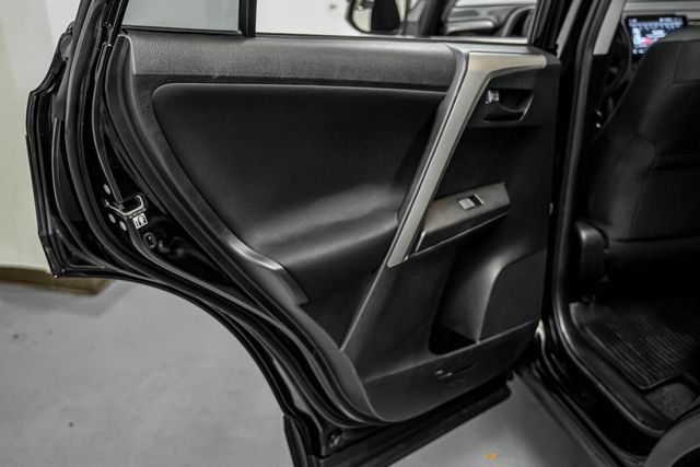 2018 Toyota RAV4 LE | Addison, TX | Addison Autoplex 2018 Toyota RAV4 LE | Addison, TX | Addison Autoplex