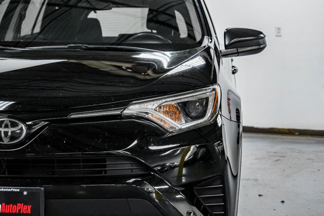 2018 Toyota RAV4 LE | Addison, TX | Addison Autoplex 2018 Toyota RAV4 LE | Addison, TX | Addison Autoplex