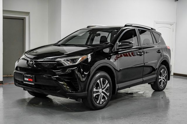 2018 Toyota RAV4 LE | Addison, TX | Addison Autoplex 2018 Toyota RAV4 LE | Addison, TX | Addison Autoplex