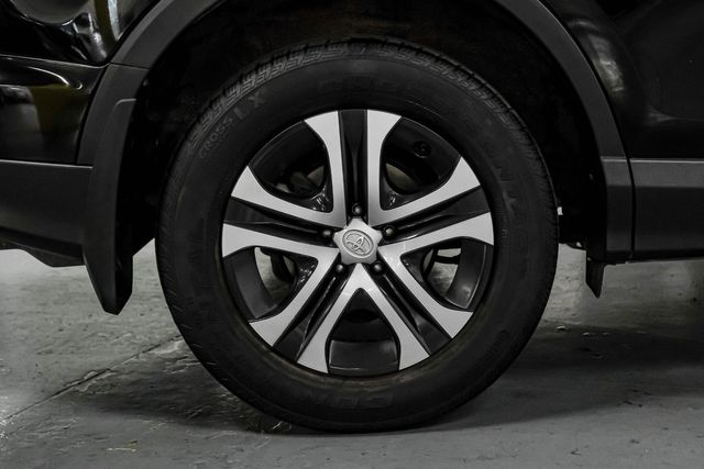 2018 Toyota RAV4 LE | Addison, TX | Addison Autoplex 2018 Toyota RAV4 LE | Addison, TX | Addison Autoplex