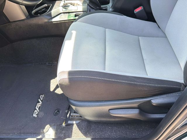 2018 Toyota RAV4 XLE | Alpharetta, GA | Star Motors 2018 Toyota RAV4 XLE | Alpharetta, GA | Star Motors