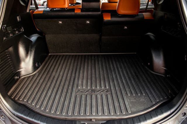 2018 Toyota RAV4 SE | Van Nuys, CA | Stellar Auto INC. 2018 Toyota RAV4 SE | Van Nuys, CA | Stellar Auto INC.