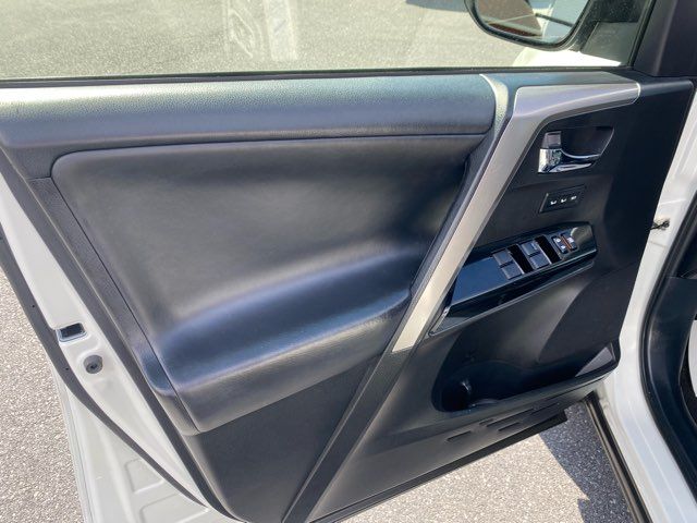 2018 Toyota RAV4 Hybrid Limited | Ephrata, PA | Pine Tree Motors 2018 Toyota RAV4 Hybrid Limited | Ephrata, PA | Pine Tree Motors
