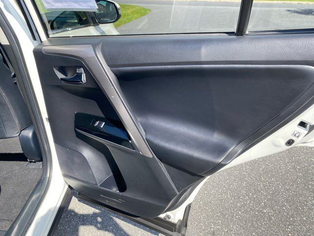 2018 Toyota RAV4 Hybrid Limited | Ephrata, PA | Pine Tree Motors 2018 Toyota RAV4 Hybrid Limited | Ephrata, PA | Pine Tree Motors