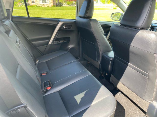 2018 Toyota RAV4 Hybrid Limited | Ephrata, PA | Pine Tree Motors 2018 Toyota RAV4 Hybrid Limited | Ephrata, PA | Pine Tree Motors