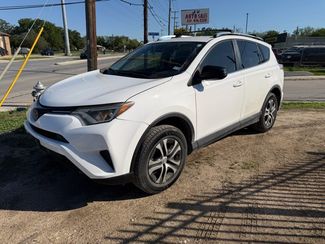 2018 Toyota RAV4 LE | San Antonio, TX | Jacob's Auto Sales Inc. in San Antonio, TX 78221