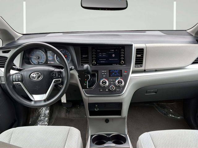 2018 Toyota Sienna LE 8-Passenger | Alpharetta, GA | Star Motors 2018 Toyota Sienna LE 8-Passenger | Alpharetta, GA | Star Motors