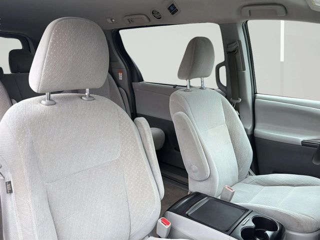 2018 Toyota Sienna LE 8-Passenger | Alpharetta, GA | Star Motors 2018 Toyota Sienna LE 8-Passenger | Alpharetta, GA | Star Motors