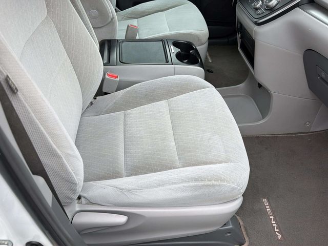 2018 Toyota Sienna LE 8-Passenger | Alpharetta, GA | Star Motors