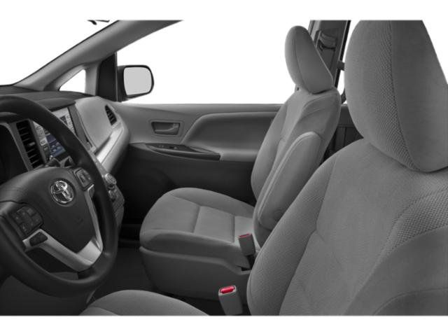 2018 Toyota Sienna 3rd row LE