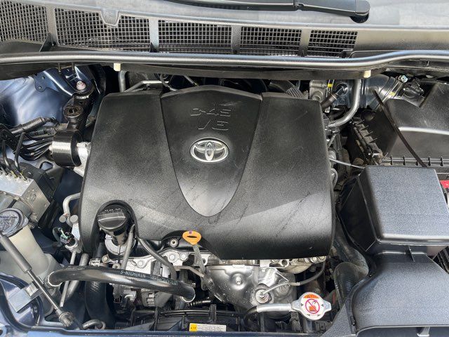 2018 Toyota Sienna LE 8-Passenger V6 Imports and More Inc