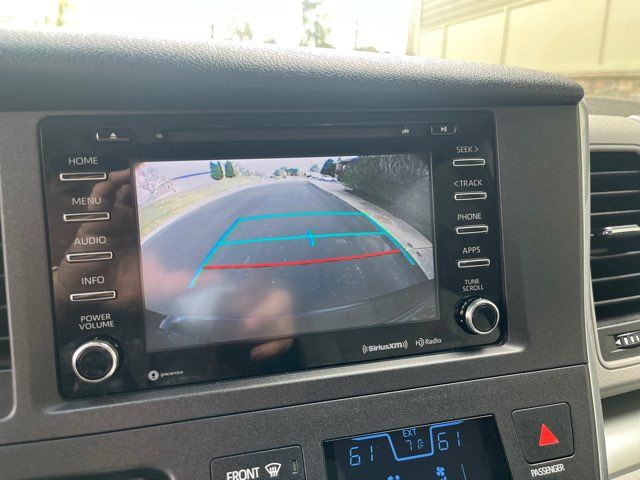 2018 Toyota Sienna LE 8-Passenger V6 Imports and More Inc 2018 Toyota Sienna LE 8-Passenger V6 Imports and More Inc