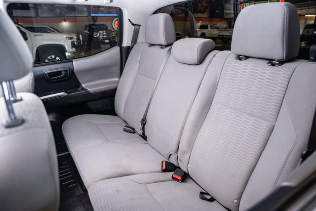 2018 Toyota Tacoma SR5 V6 2018 Toyota Tacoma SR5 V6