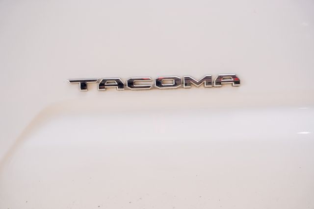 2018 Toyota Tacoma SR5 V6 2018 Toyota Tacoma SR5 V6