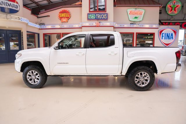 2018 Toyota Tacoma SR5 V6 | Addison, TX | Mr Car Guys 2018 Toyota Tacoma SR5 V6 | Addison, TX | Mr Car Guys