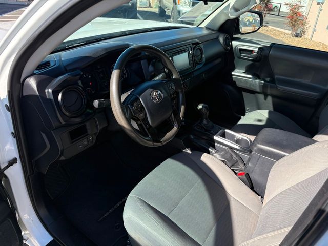 2018 Toyota Tacoma SR 2018 Toyota Tacoma SR