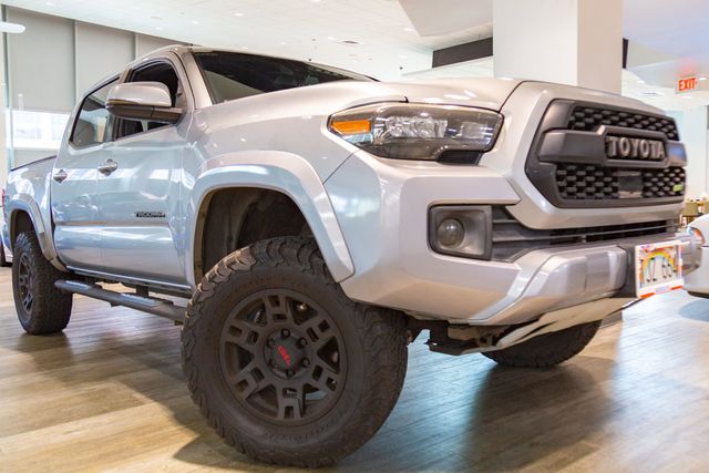 2018 Toyota Tacoma TRD Sport at Autosource, photo 1